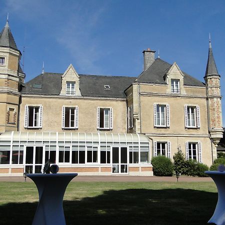 Domaine De La Ferriere Hotell Châteaubriant Exteriör bild