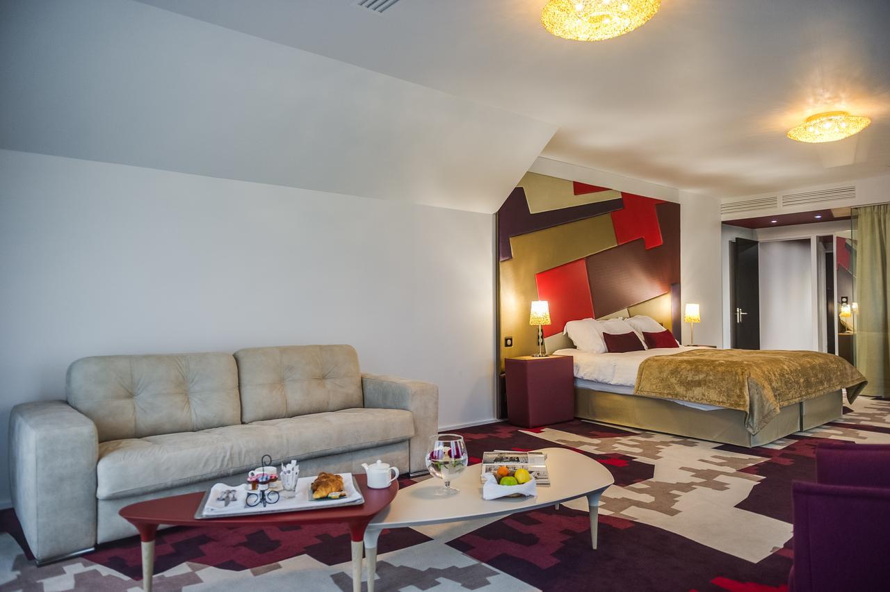 Domaine De La Ferriere Hotell Châteaubriant Exteriör bild